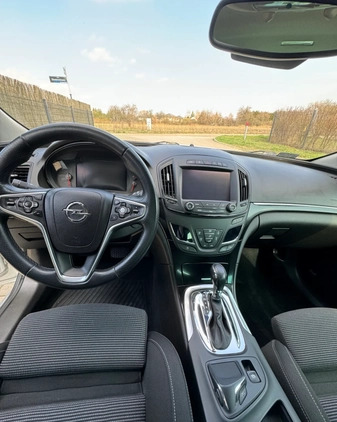 Opel Insignia cena 30900 przebieg: 249700, rok produkcji 2015 z Poznań małe 67